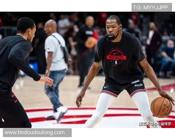 篮板狂抢18个!火箭无申京战术解放全队,杜兰特谢泼德联手轰出冠军相 篮板狂抢18个!火箭无申京战术解放全队,杜兰特谢泼德联手轰出冠军相