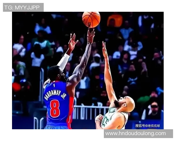 全能先生!怀特怒砍27分7板6助7帽,盖帽创个人生涯新高 全能先生!怀特怒砍27分7板6助7帽,盖帽创个人生涯新高