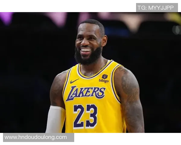 东契奇狂砍23分＆詹姆斯12分，湖人背靠背半场大比分领先